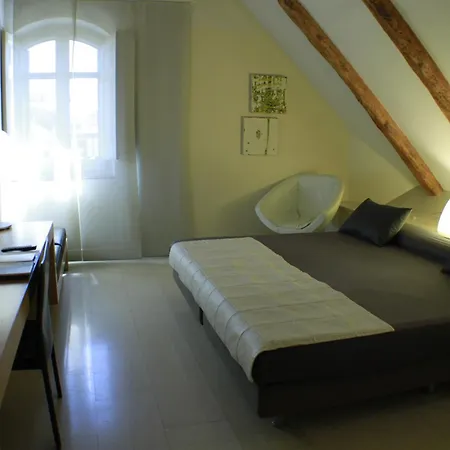 Otel Sant Roc 4*