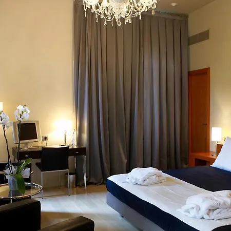 Hotel Sant Roc 4*
