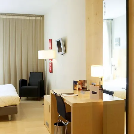 Otel Sant Roc